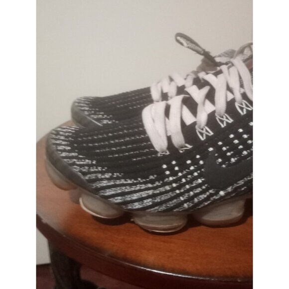 Nike VaporMax FlyKnit 3 Women's Size 8 Shoes Black & Pink Sneakers CU4748-001 - Picture 7 of 14